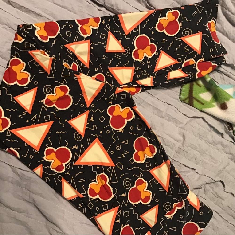 Lularoe Disney Leggings